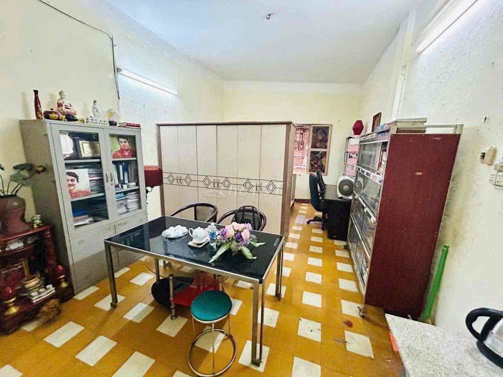 CC Trần Hưng Đạo Q1, thang máy, có sổ, giá 2.35 tỷ