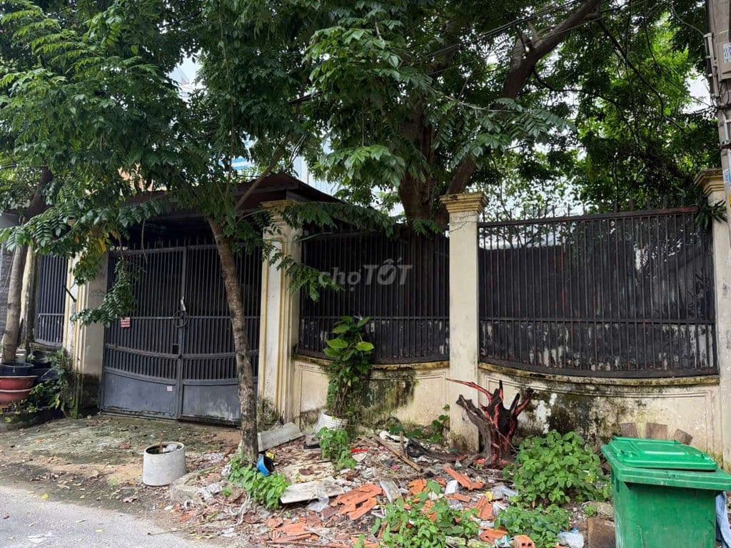 Bán đất biệt thự 9,3 x 19,5m đường số 27 HBC, Thủ Đức 83 triệu