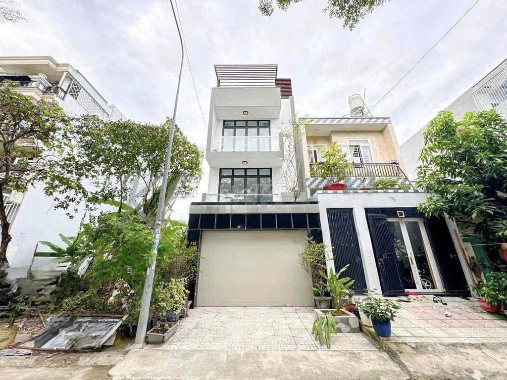 cần bán gấp nhà đẹp đi nước ngoài