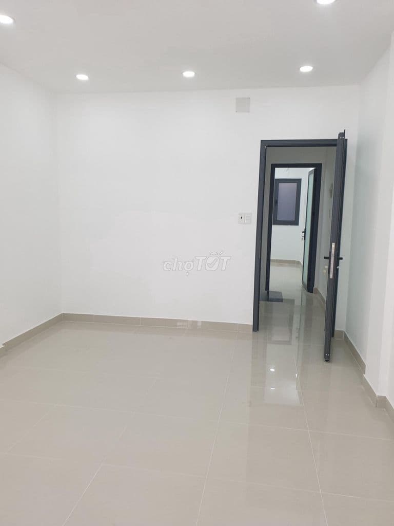 Bán nhà hẻm xe hơi q10, ĐƯỜNG HOÀ HẢO, 4 TY NHINH