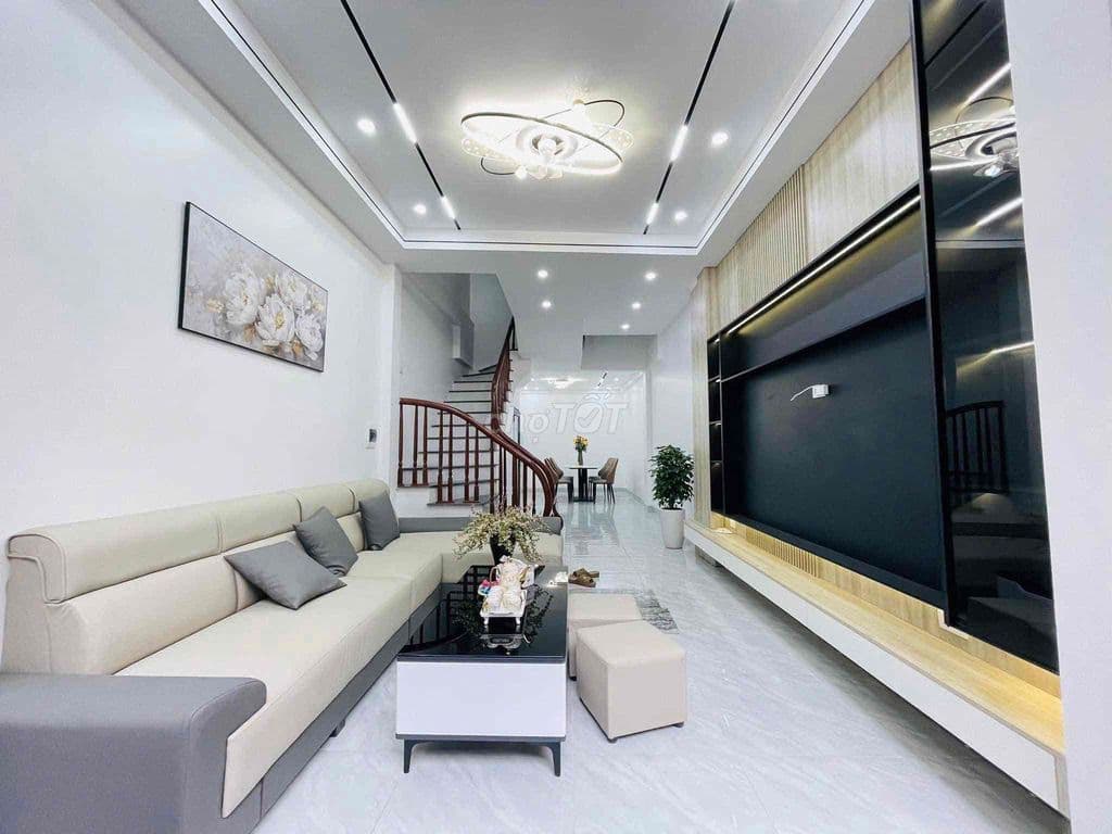 Phố vũ tông phan,45m x 5 tầng,mặt ngõ thông ô tô kinh doanh,Mt 4m,đẹp - Ảnh 2