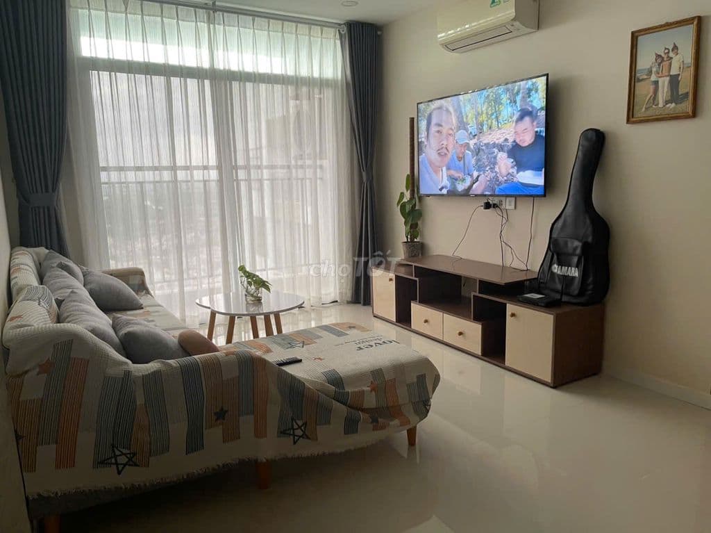 Cần bán căn hộ Central Premium - 98m2 3 phòng ngủ- full .Giá: 6.3 tỷ