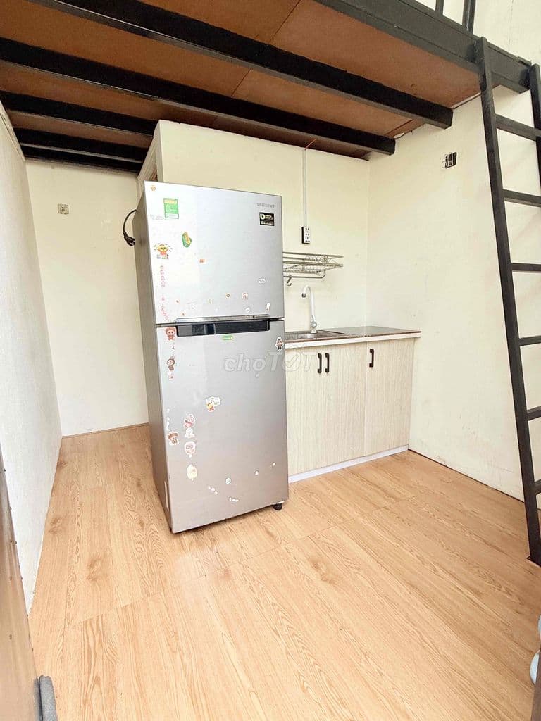 phòng full nội thất gần kcx UFM gác cao có ban công q7 - Ảnh 3