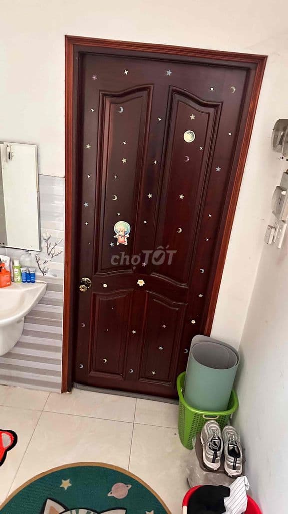Nhà ngay chợ vị trí đặc dịa quận tân phú