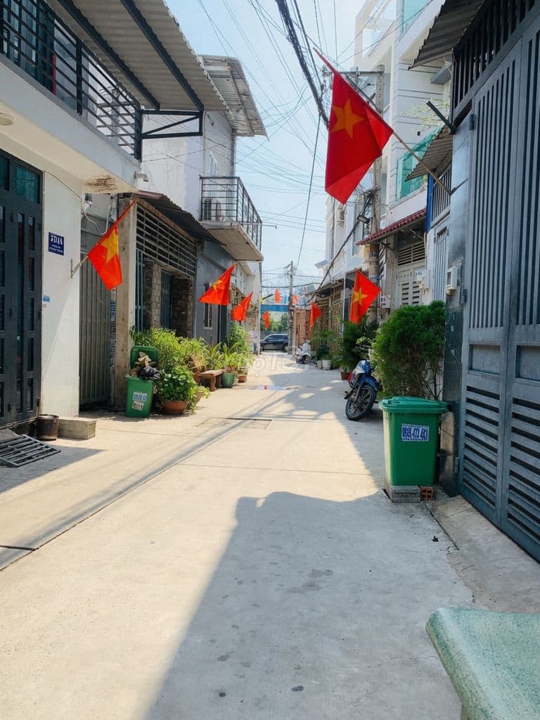 Bán nhà 730tr đường Nguyễn Ảnh Thủ gần ngã 3 Đông Quang - Ảnh 2