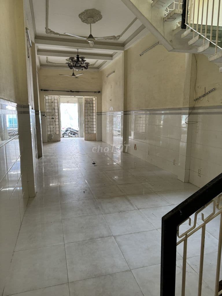 NHÀ HẺM XE HƠI (3,5X19M) ĐÚC 1 LẦU KIÊN CỐ LÝ THƯỜNG KIỆT P9 TB