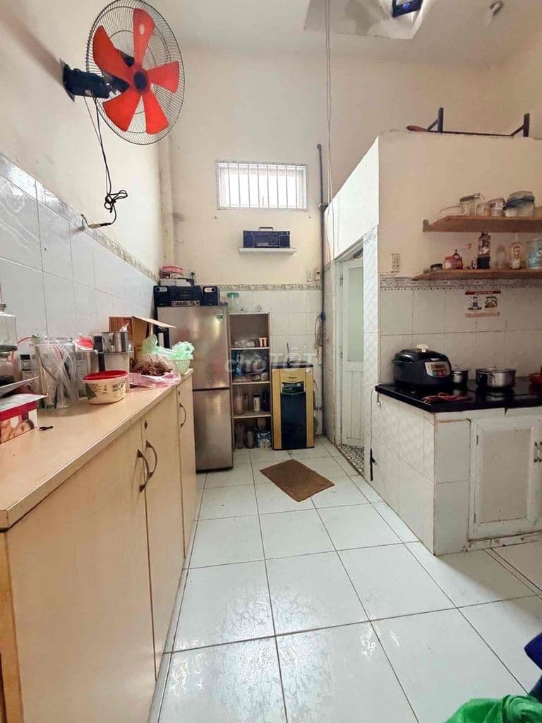 Bán Gấp Nhà 1 Đời Chủ, HXH ,Trường Chinh, DT 100m2 Chỉ 5,8 Tỷ TL - Ảnh 2
