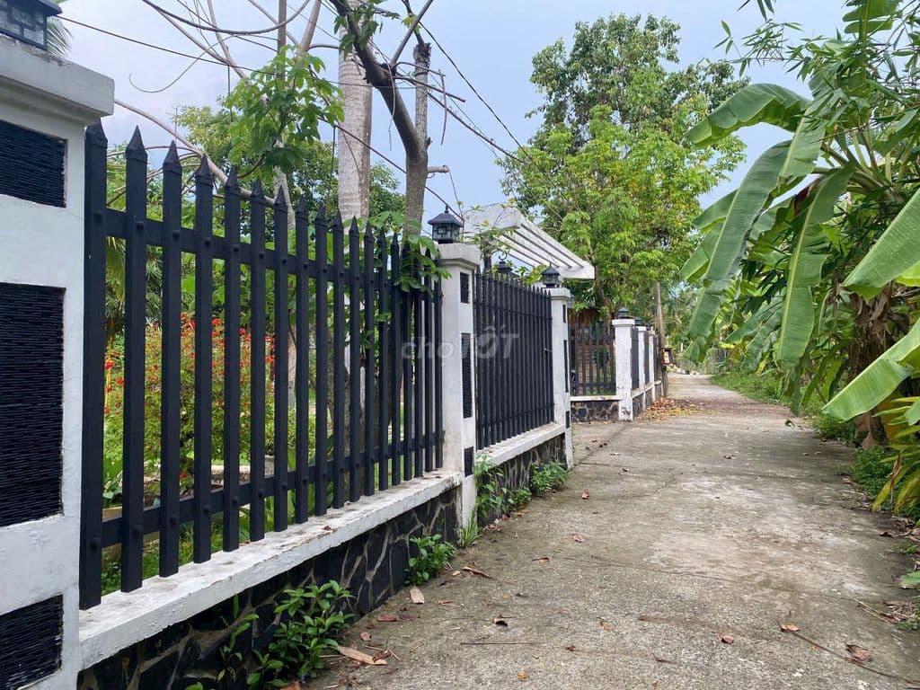 Đất nhà vườn gần Vinhome grand park quận 9 ,giá 10triệu /m2