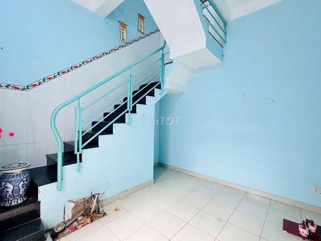 Vỡ nợ bán gấp SHR - Nhà hẻm Q12 - Giá 1ty5 - Ảnh 3