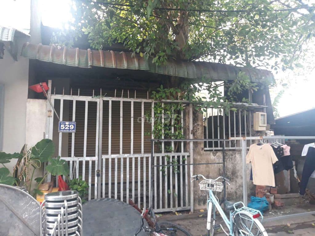 5 x 38 👉 Nhà Nát Chỉ Tính Đất 👉 Chỉ 20m Ra Mặt Tiền Đặng Thúc Vịnh