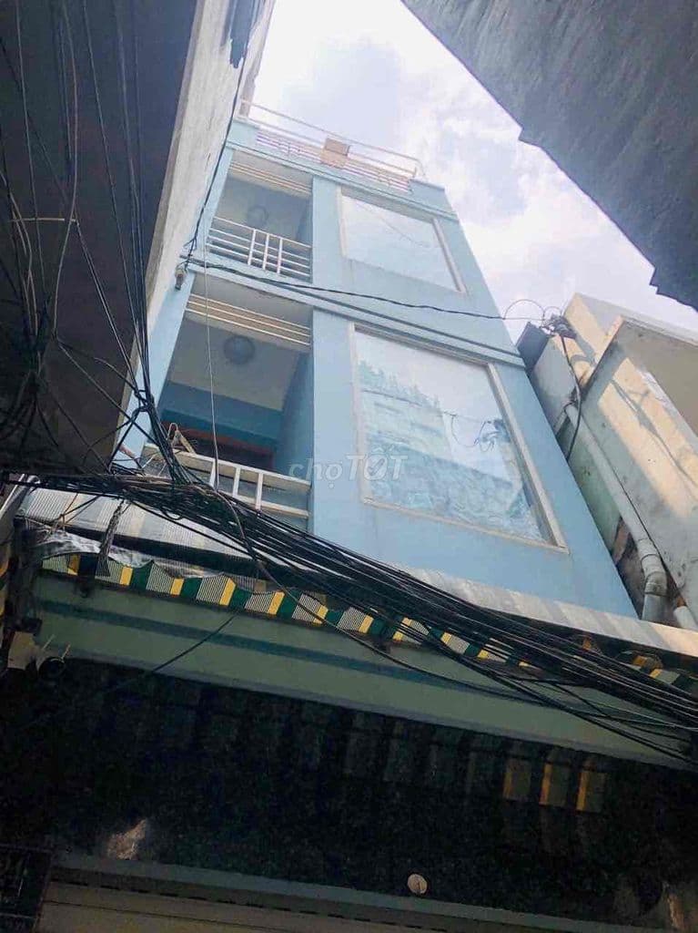 Bán nhà trung tâm Quận 3