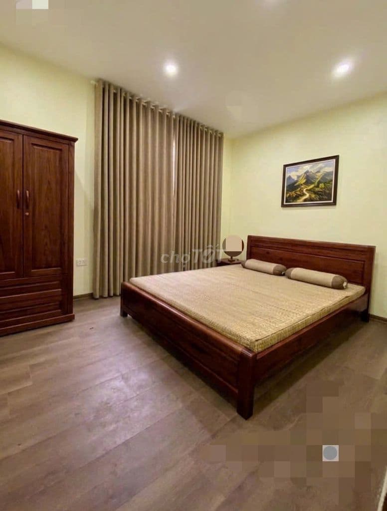 GẤP giá TỐT, Biệt thự 4T đẹp XH đậu trong sân, ngay đg Nguyễn Thái Sơn - Ảnh 3