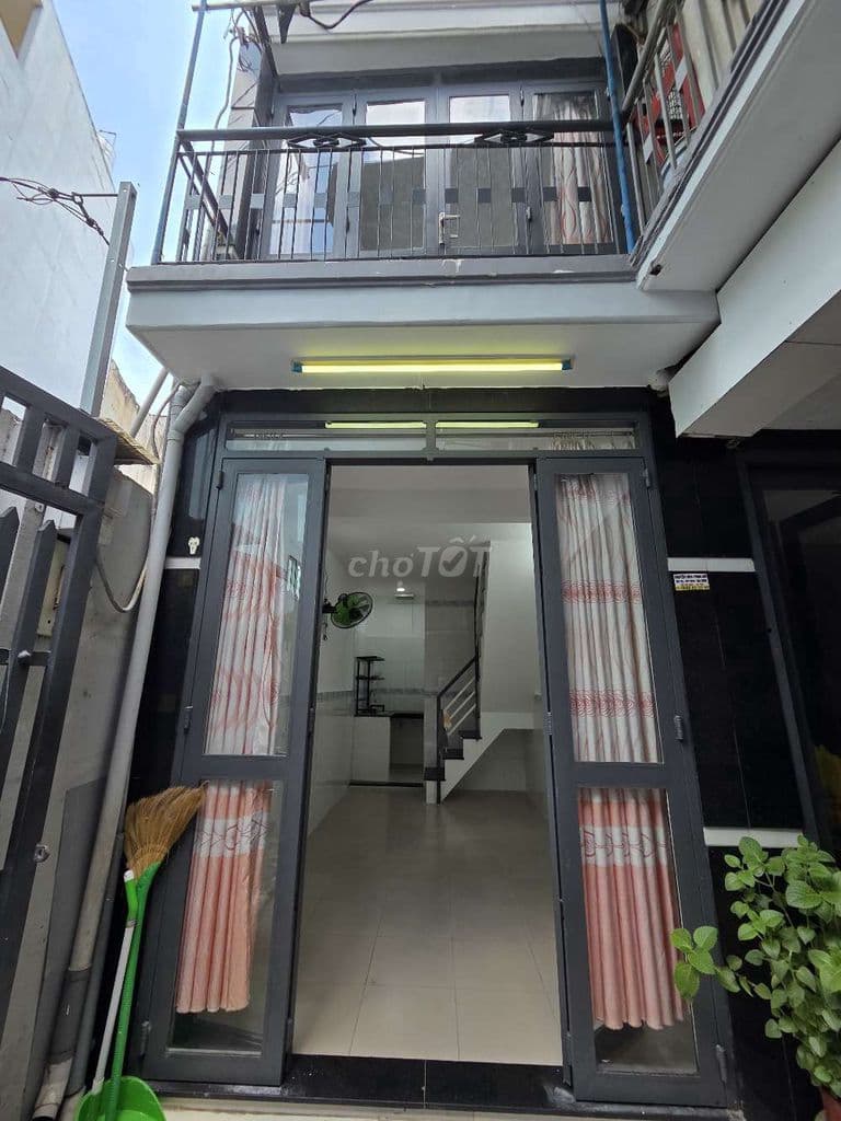 Bán nhà khu Phan Xích Long - Phan Tây Hồ P7 PN, nhà mới sổ hồng riêng