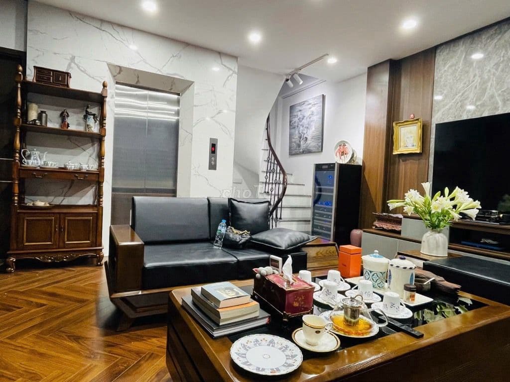 HIẾM - BÁN GẤP TRẦN NHÂN TÔNG - QUẬN HAI BÀ TRƯNG - 6 TẦNG THANG MÁY - Ảnh 3