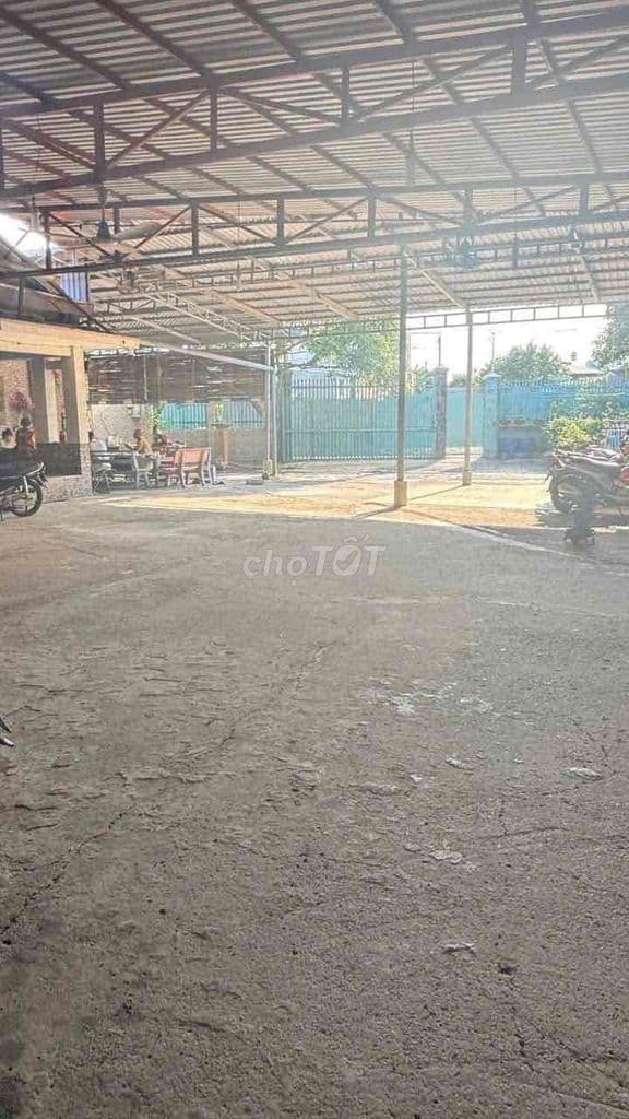 Nhà diện tích lớn 1/ Phạm Thị Giây - Ảnh 3