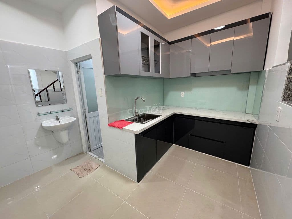 Nhỉnh 4 tỷ - Hẻm xe hơi 6m 62/10 Trương Công Định - Nhà 40m2 nở hậu 4m - Ảnh 2