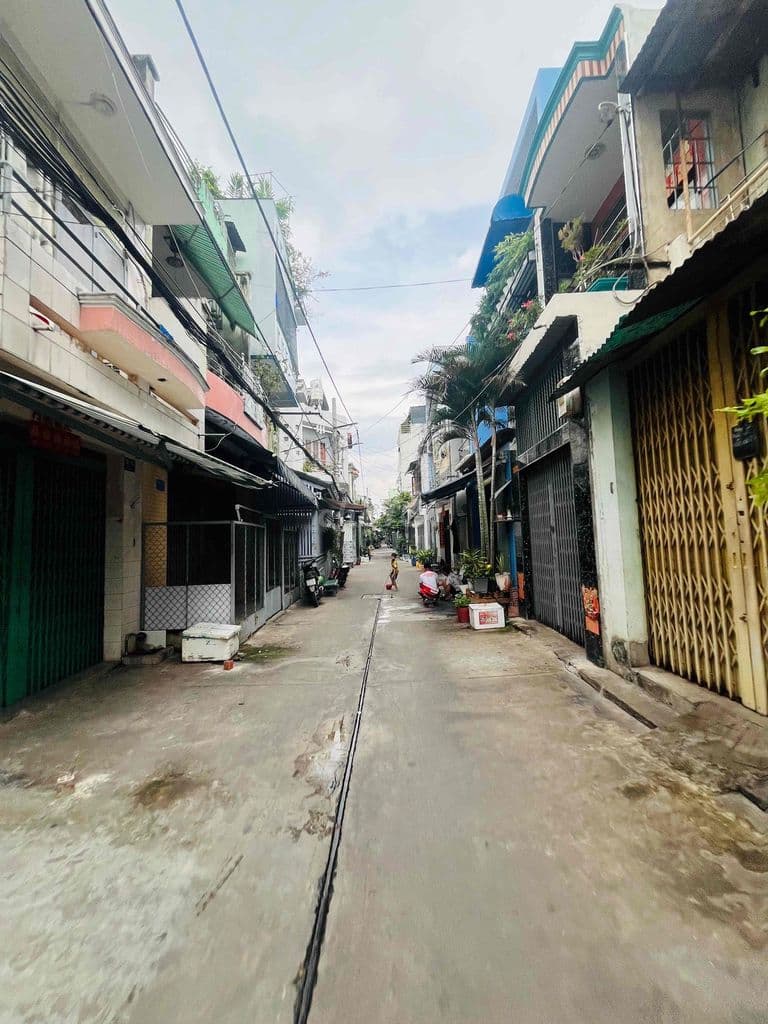 BÁN NHÀ GẦN BÌNH LONG, ĐƯỜNG SỐ 3, P.BHHA, Q.BT, 4x13.5m, HXH, 5 TỶ