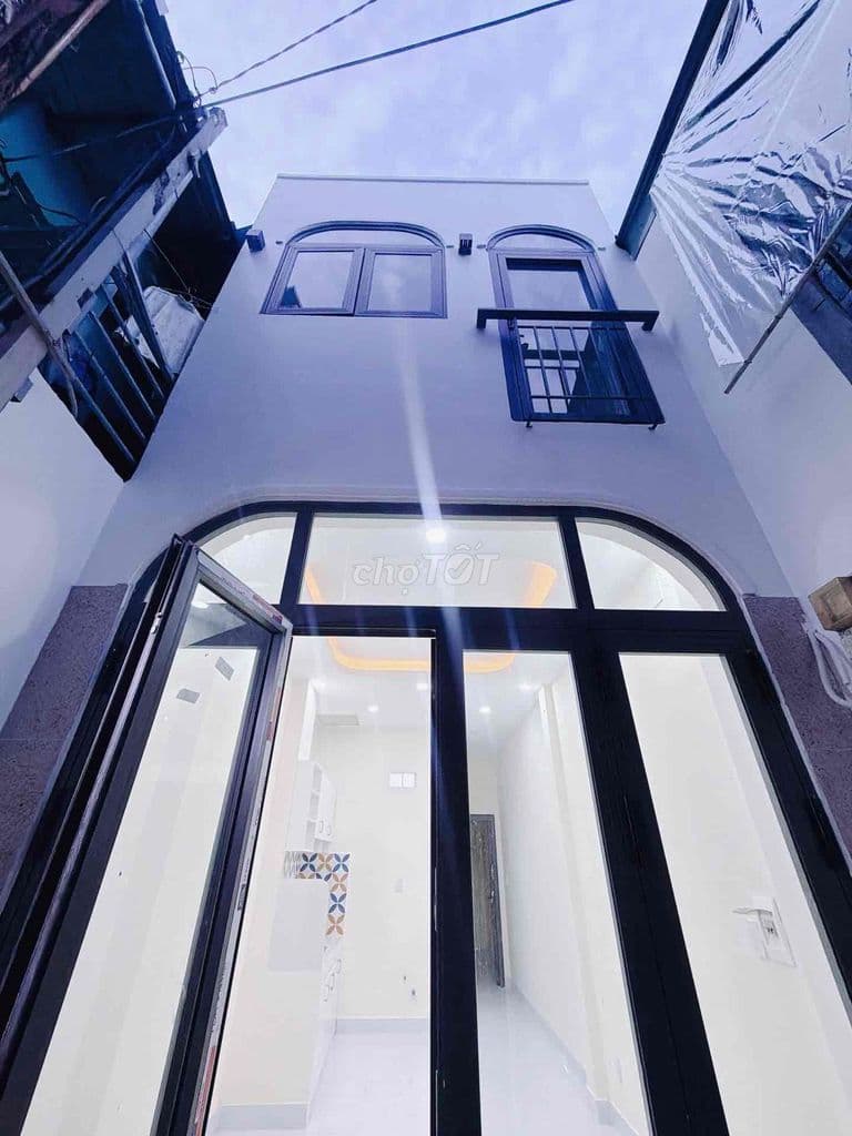 4TỶ099 – CÓ NGAY NHÀ TÔN ĐẢN P8Q4 2TẦNG -3PN – Ở LIỀN - 33.5m² (3x11)