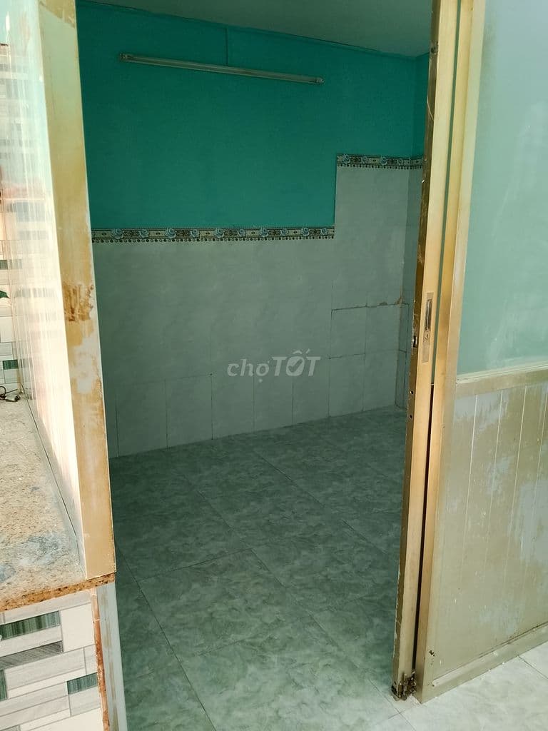 Nhà cách bến xe quận 8 chỉ 800m giá 1 tỷ 600 triệu - Ảnh 2