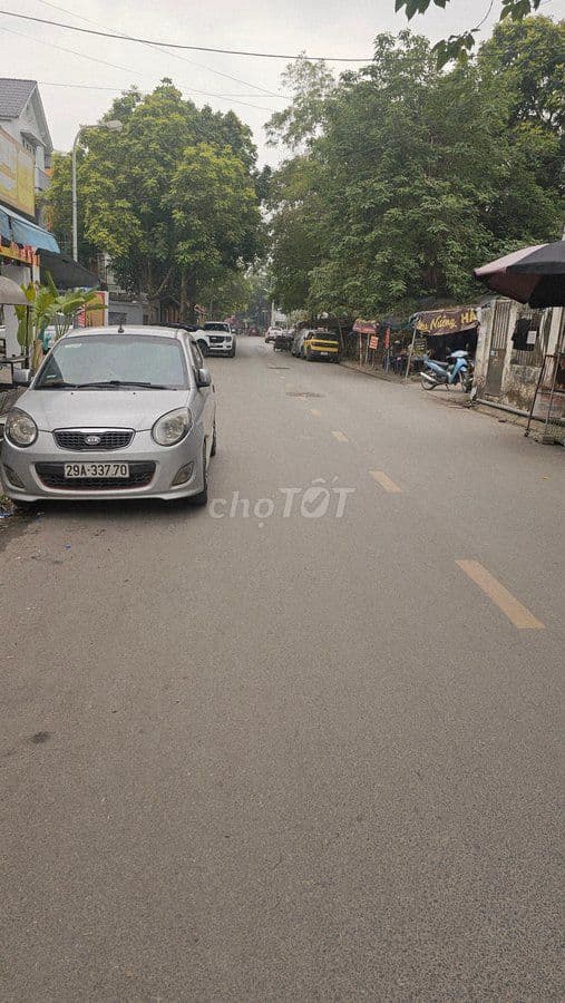 BIỆT THỰ 4 TẦNG NHÀ - ĐẸP NHẤT KĐT RESCO - VIEW CÔNG VIÊN - Ảnh 2