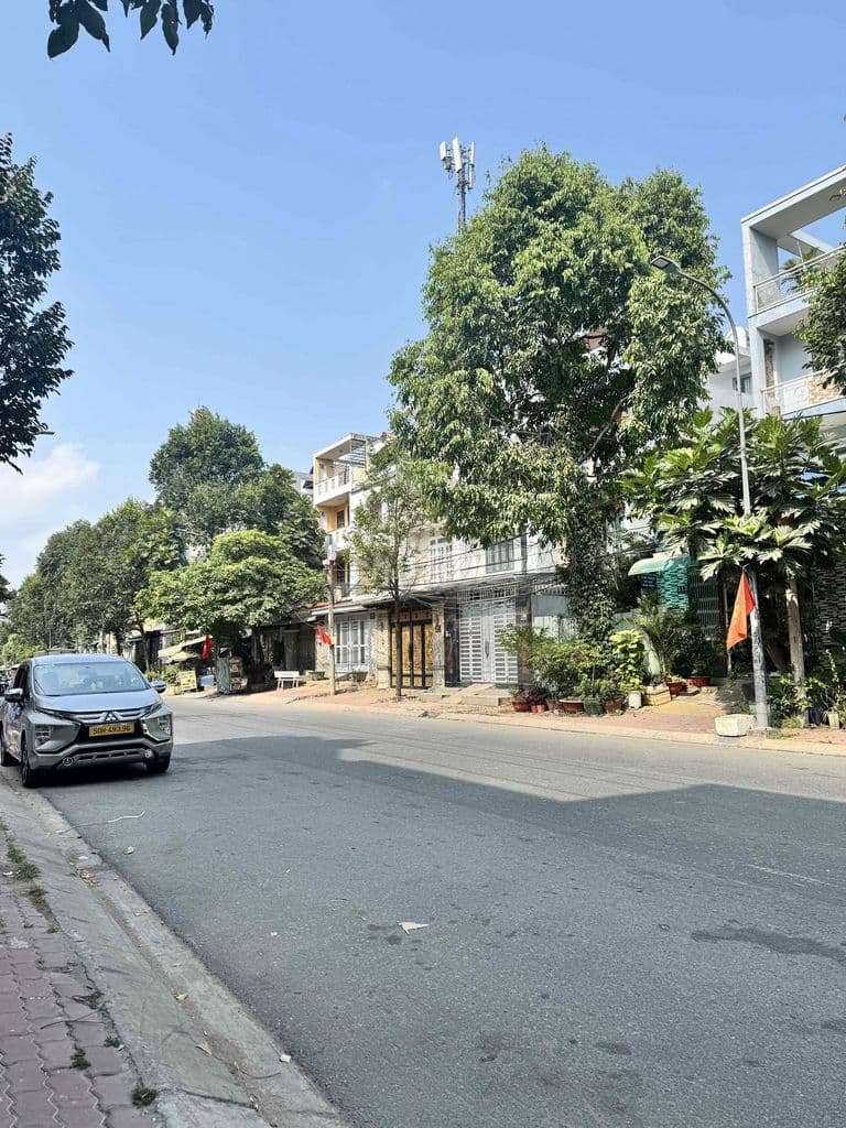 Bán nhà chính chủ mặt tiền Phạm Thế Hiển Quận 8, 91m2, 5 tầng.