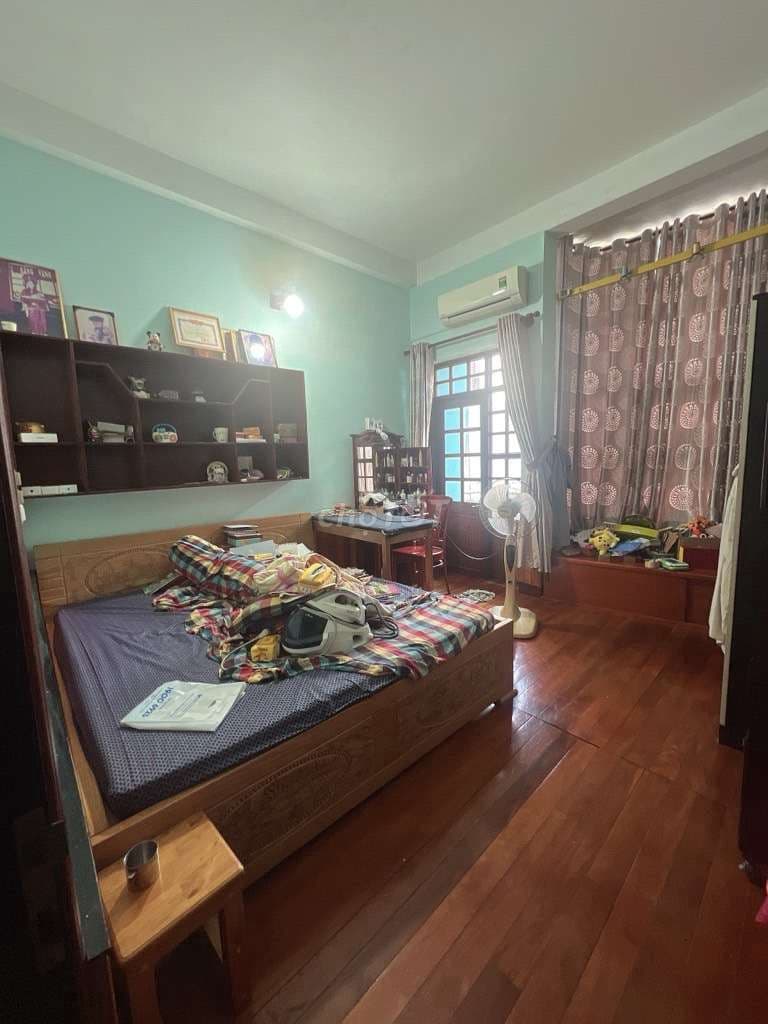 nhỉnh 6,86 tỷ sở hữu nhà đẹp 3 tầng, 45,9 m2 tân bình, lạc long quân