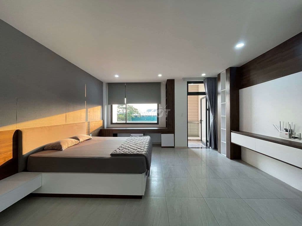 Cho thuê căn hộ cao cấp 40m2, có thang máy Vạn Phúc city giá chỉ 8tr