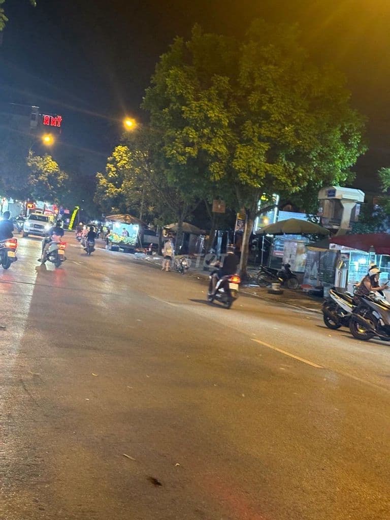 Nhà Thạch Bàn 36m2, 2 mặt ngõ, ô tô cách 10m