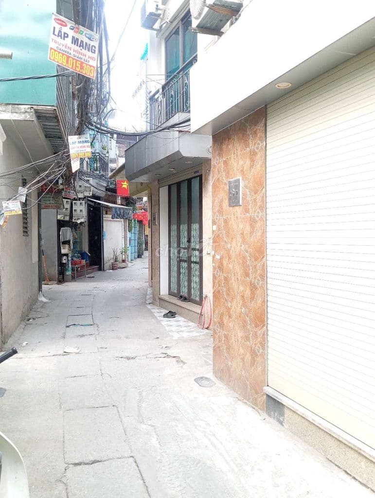 nhà hoàng mai gần 40m2, ô tô nhỏ vào cửa, hơn 7 tỷ, nhà hai thoáng - Ảnh 2