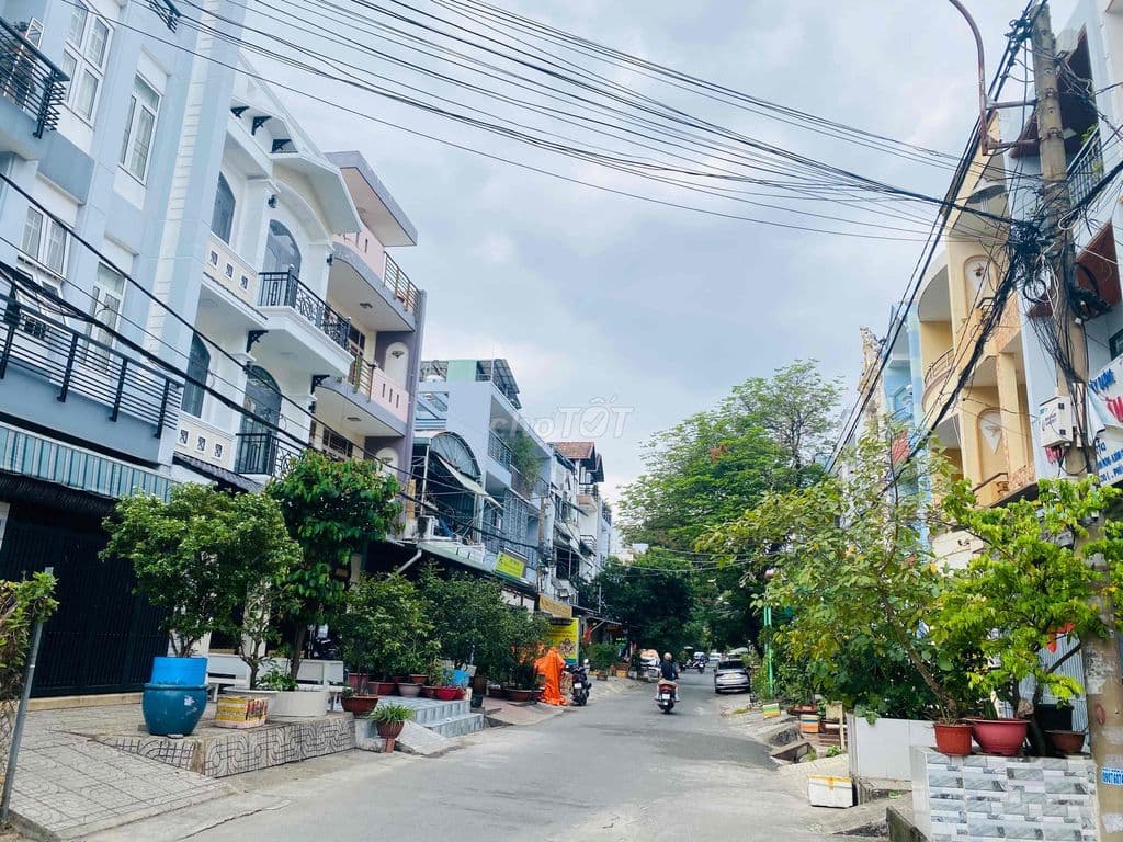 BÁN NHÀ SÁT BẾN XE QUẬN 8. DT: 108m2. Chỉ 14 Tỷ - Ảnh 2