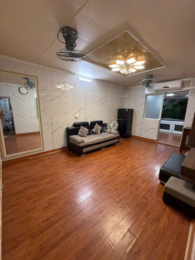 TẬP THỂ CẦU GIẤY -VIEW SÂN CHƠI CỰC THOÁNG - 2PN -SỔ ĐỎ CHÍNH CHỦ