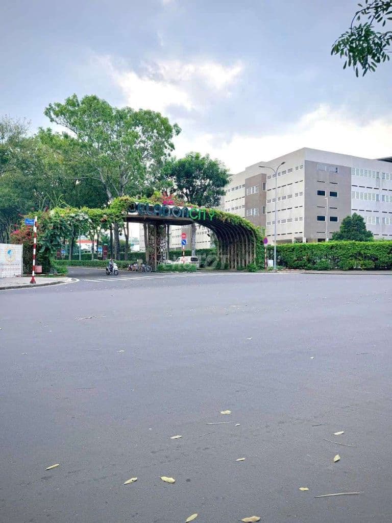 💥Nhà 3 tầng BTCT HXH thông KĐT Celadon Tân Phú💥Cạnh AEON 💥5ty290tr