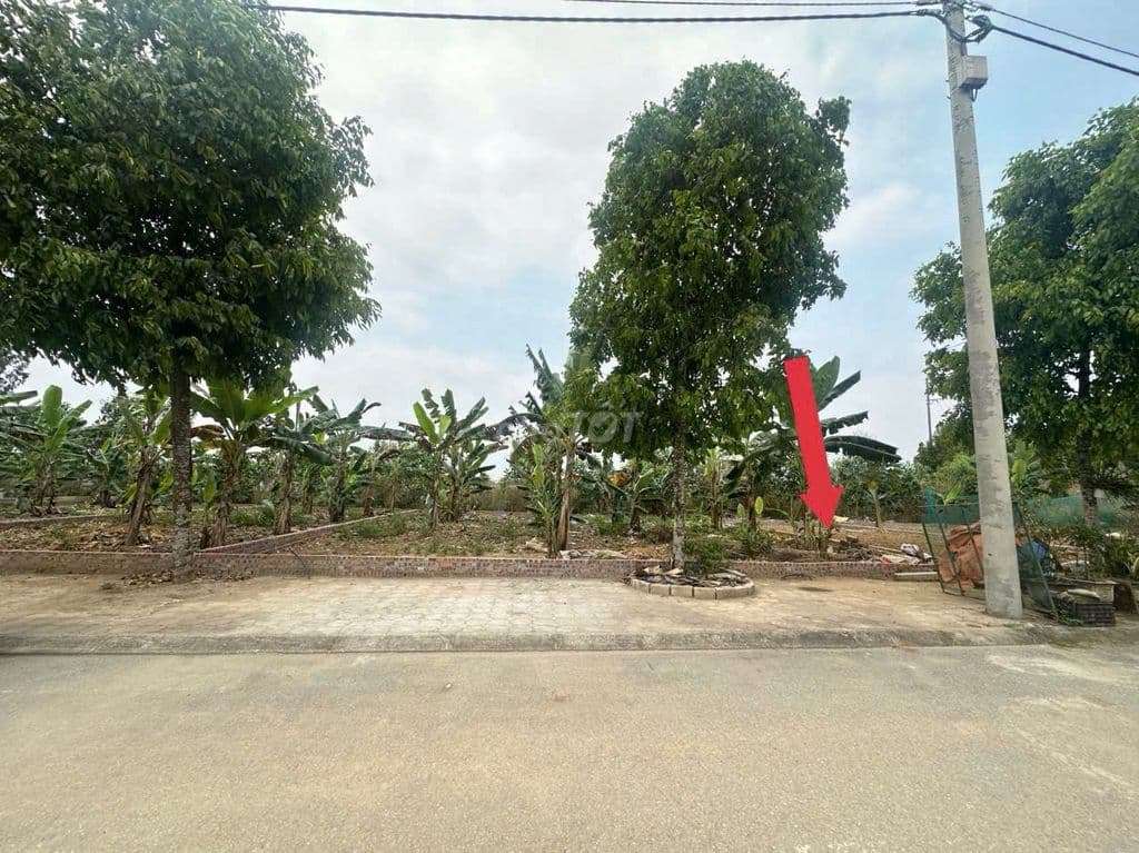 - hàng hiếm rẻ đẹp mặt tiền rộng tại tđc đại học qg