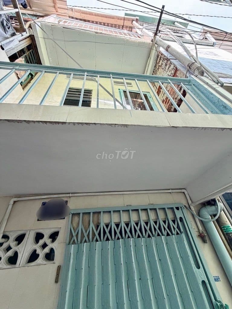 Nhà Trung Tâm Quận Tân Phú , giá chỉ nhỉnh 1 tỷ