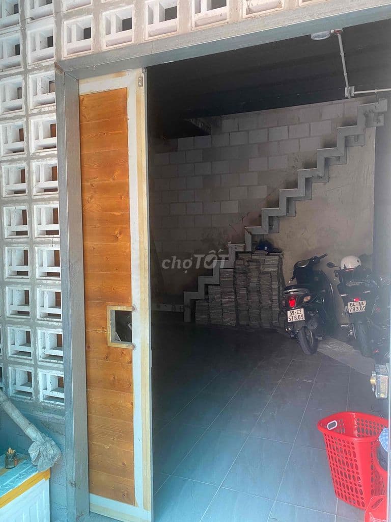 Nhà hẻm xe hơi TTTM GIGAMALL - Ảnh 3