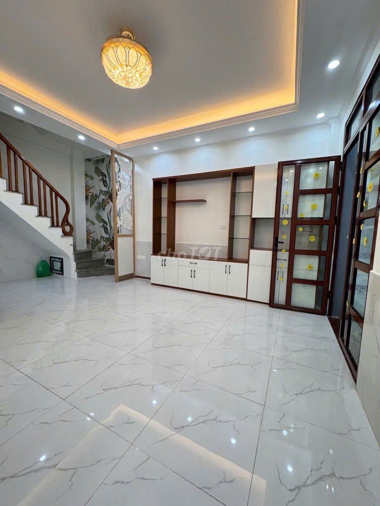 5 tỷ Cầu Tó Đại Thanh đẹp 📐 Nhà rộng ở sướng tiện đi lại ngõ thoáng