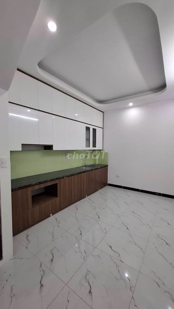 bán nhà 6 ngủ Thạch Bàn ô tô đỗ cửa - Ảnh 3