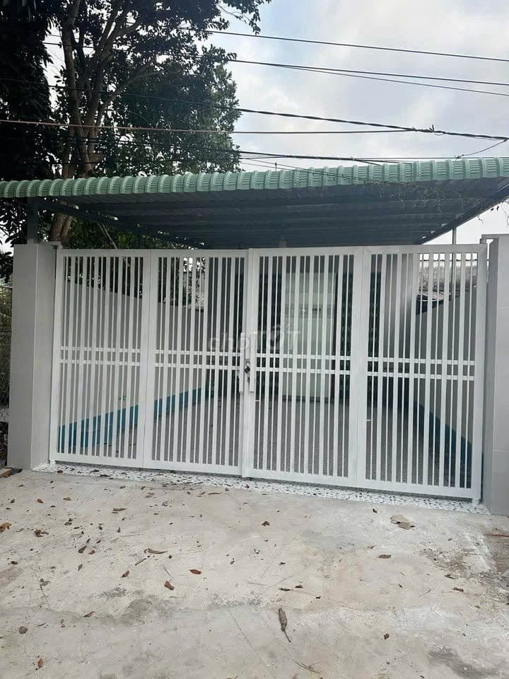 Bán gấp căn nhà ở 1/ Nguyễn Thị Rành- Trung Lập Hạ 101m2 SHR giá 790tr