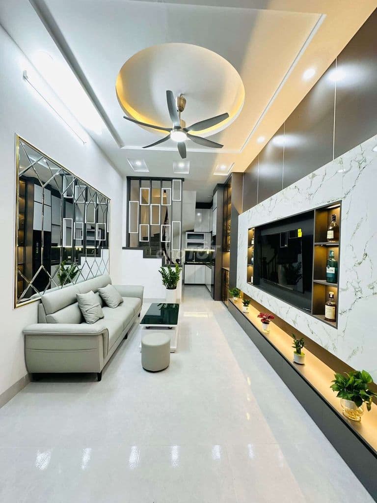 Bán nhà Mỹ Đình, 38m2, 5 tầng, 5 ngủ, giá 8, 2tỷ