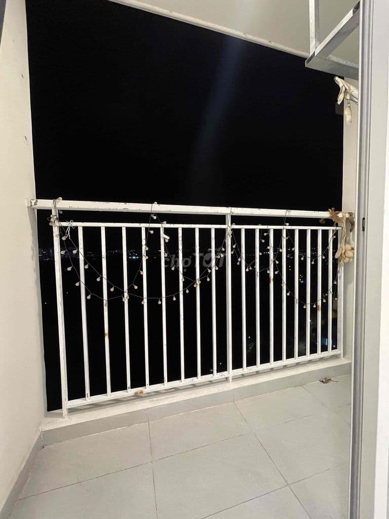 Bán căn góc 60m2 2pn 2wc bacol đông nam view sông như hình