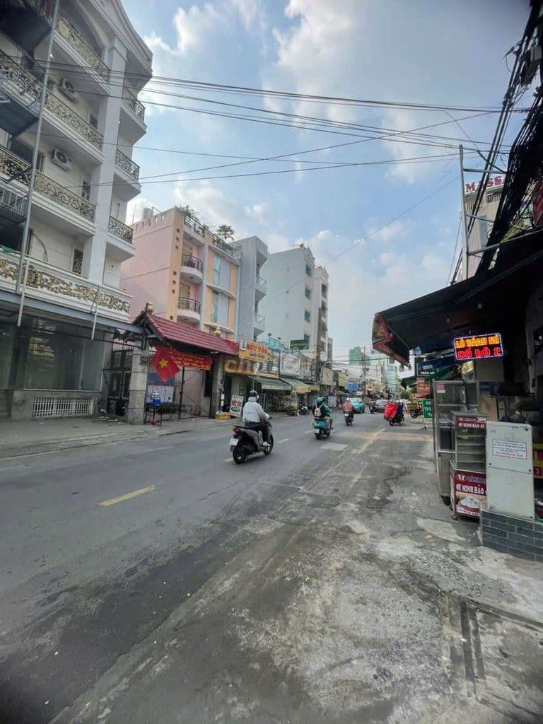 BÁN NHÀ ĐẸP ĐƯỜNG Ô TÔ SÁT PHAN ĐĂNG LƯU- Q BÌNH THẠNH GIÁ CHỈ 8.9 TỶ - Ảnh 2