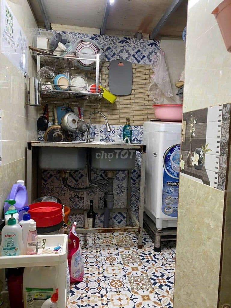 CĂN HỘ 28M2 -LẦU 2 -THANG BỘ- NGUYỄN TRÃI PBẾN THÀNH Q1 - Ảnh 3