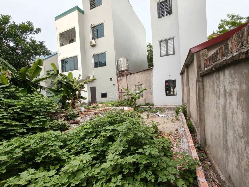 45m2, mt4.5m. Nam Hồng, Đông Anh, 2.x tỷ, gần ô tô, phố và chợ, UB ...