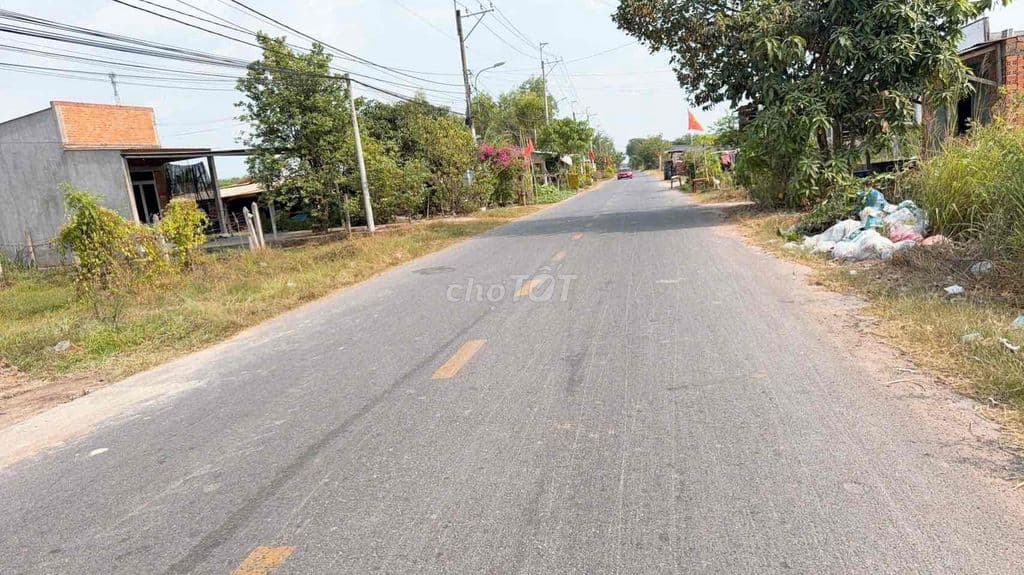 600M2 NHỈNH 1 TỶ - ĐẤT VƯỜN SẴN THỔ CƯ DIỆN TÍCH LỚN - GIÁ MỀM KV - Ảnh 2