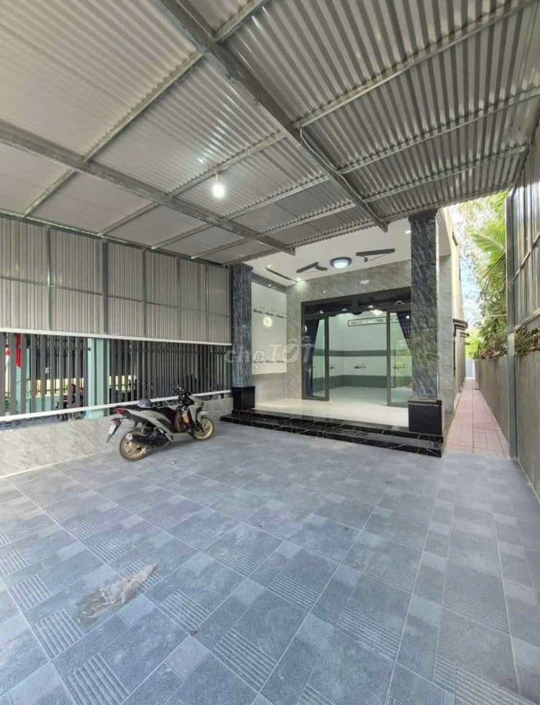 Bán gấp nhà cấp 4 sổ hồng riêng,DT 100m2 gần vòng xoay An Lạc - Ảnh 2