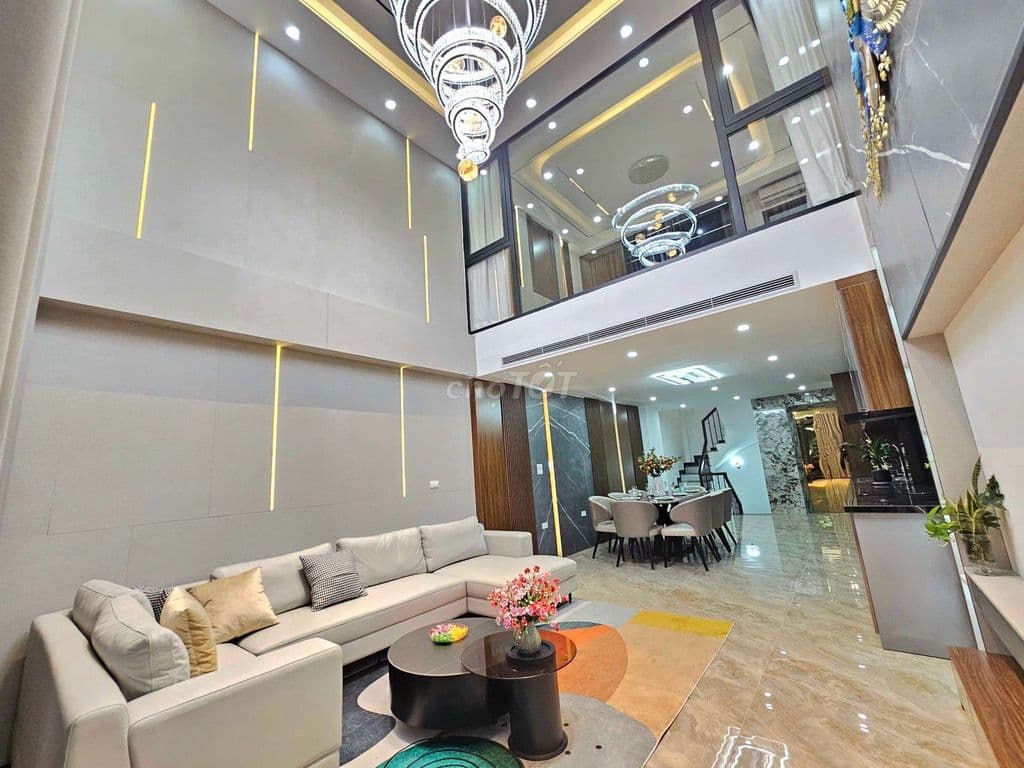 MẶT PHỐ HOA LÂM VIỆT HƯNG 100M2 7 TẦNG THANG MÁY, KINH DOANH ĐỈNH CAO