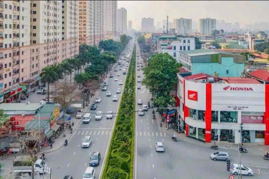 Hàng fO Ngã tư Vọng - Giải Phóng Ngõ thông 3 tầng cũ 7 chỗ vào nhà G - Ảnh 3