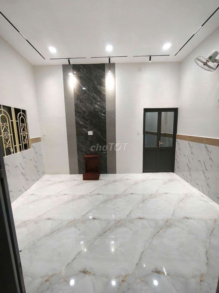 Nhà cấp 4 diện tích siêu khủng - chỉ 60triệu/m2 - Ảnh 3