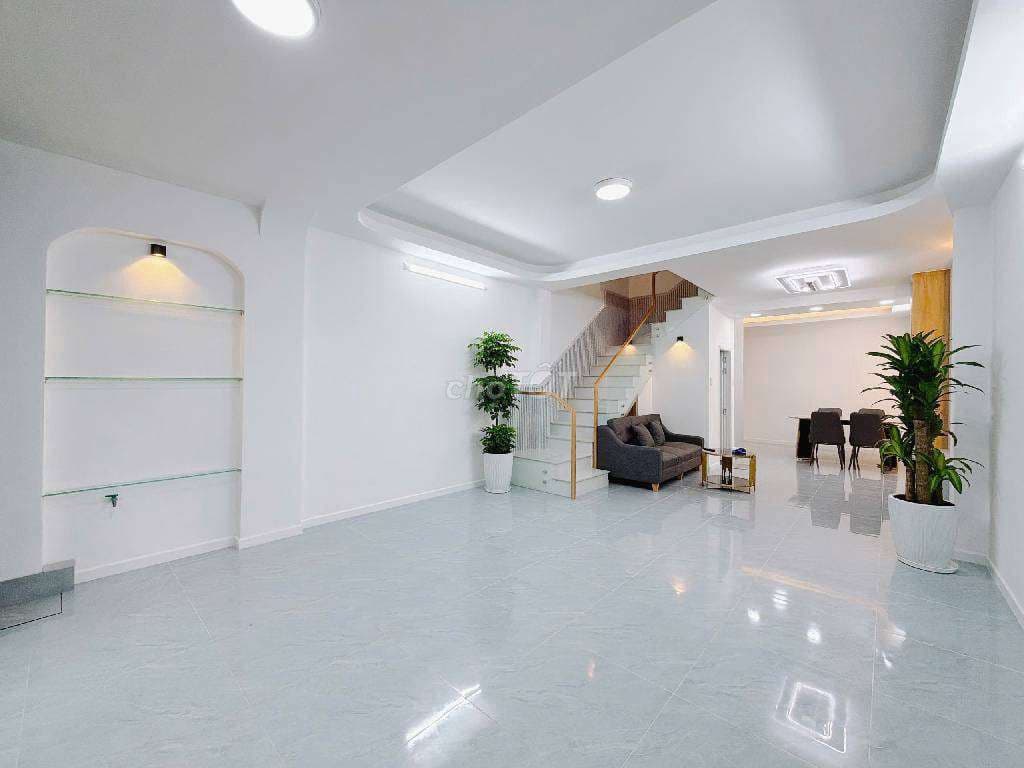 4 Tầng Xe Hơi Ngủ Trong Nhà Q7 - Ảnh 3
