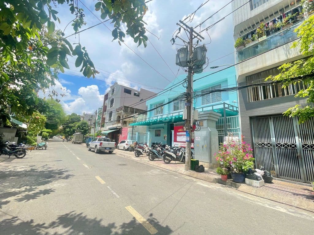 17tỷ giảm 13tỷ bán 77 Huỳnh Văn Một F.Phú Thạnh Tân Phú 4,3x18m 6 tầng - Ảnh 2